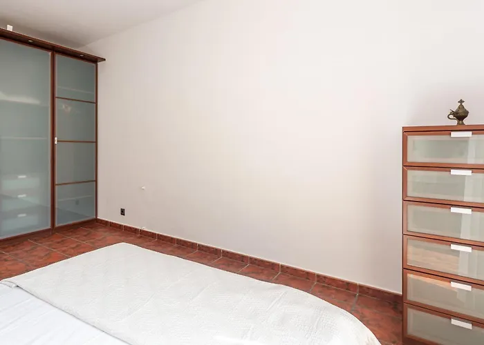 Semesterbostad Roselles *